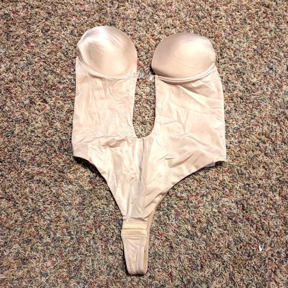 Peachy shapewear backless bodysuit v neck large